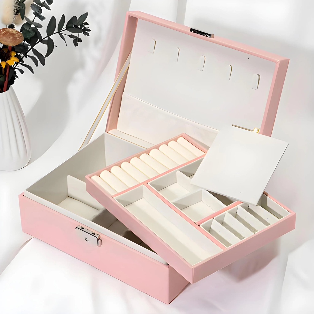 bo%C3%AEte_%C3%A0_bijoux_zlc8Pwy