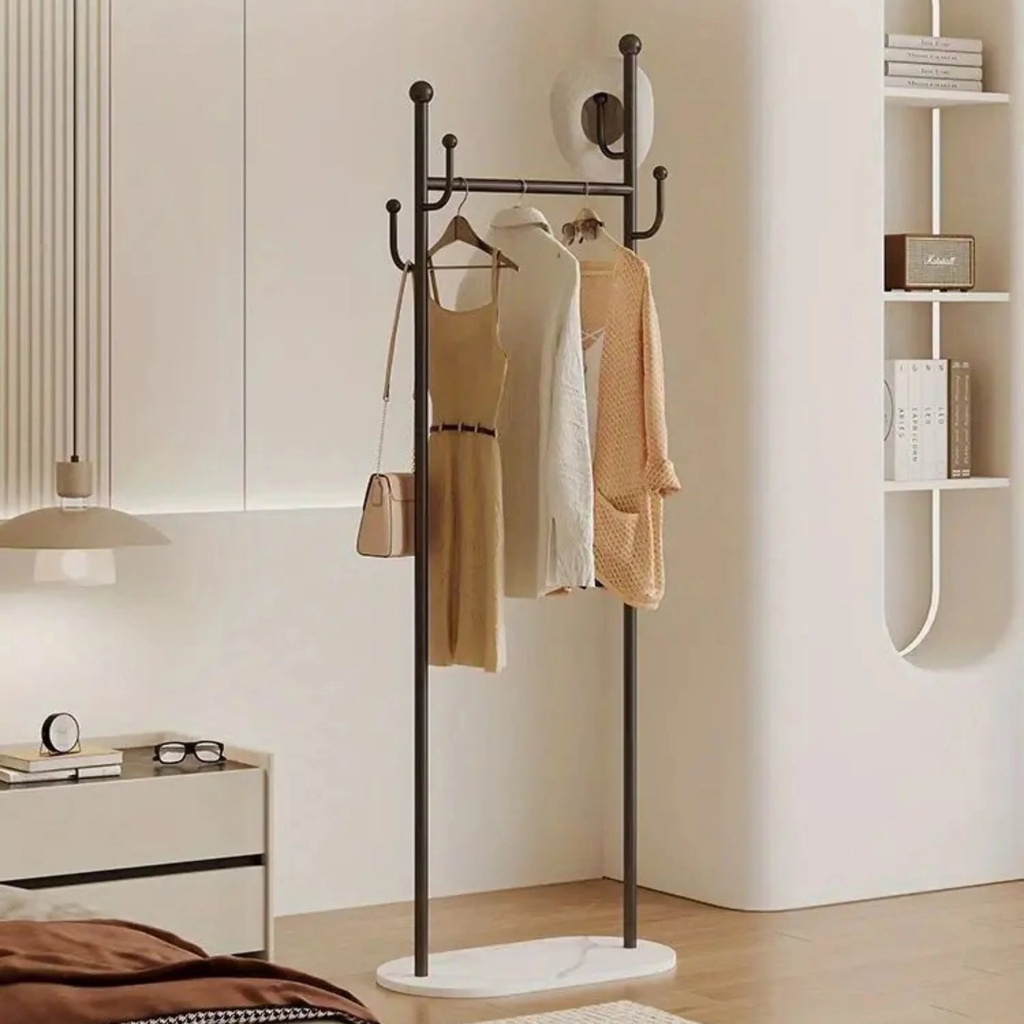 Porte-Manteaux_noir_avec_Base_en_Marbre__Mod%C3%A8le_Valencia_DNoOexI