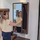 Meuble Mural avec Miroir & Planche à Repasser Intégrée – Finition Bois Noyer